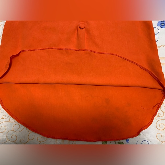 Orange long sleeve blouse from Mandee - Picture 5 of 16